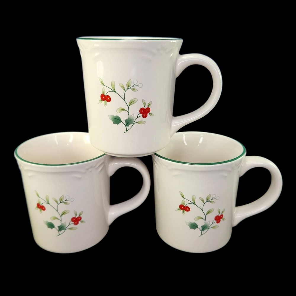 PFALTZGRAFF‎ Winterberry Set of 3 Mugs Holly and Berries Christmas Replacements